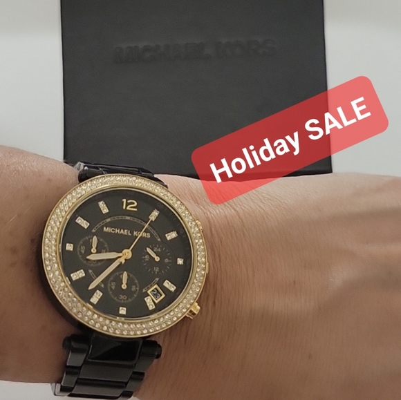 Womens Watch - Picture 4 of 4